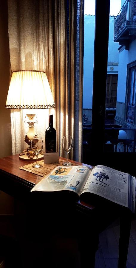 Isolabella Bed & Breakfast มาซารา เดล วัลโล ภายนอก รูปภาพ
