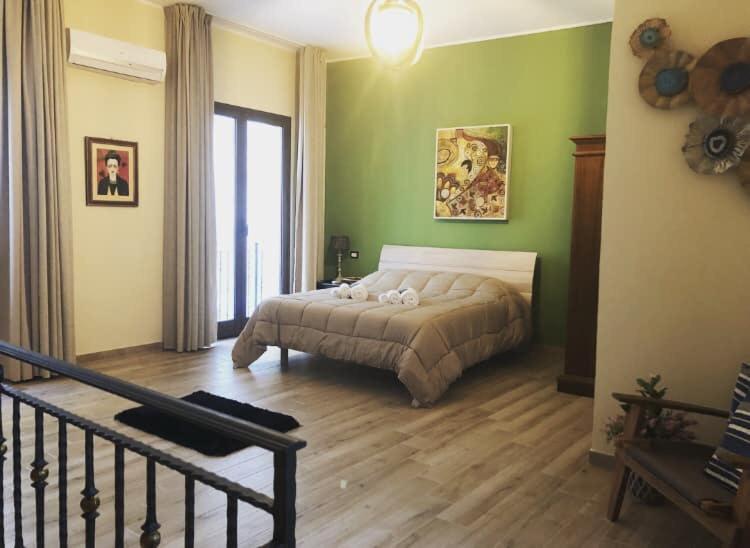 Isolabella Bed & Breakfast มาซารา เดล วัลโล ภายนอก รูปภาพ